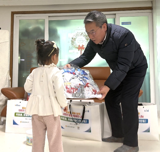 농협경제지주, 우리 농산물 나눔으로 범농협 릴레이 사회공헌 동참 대표 이미지